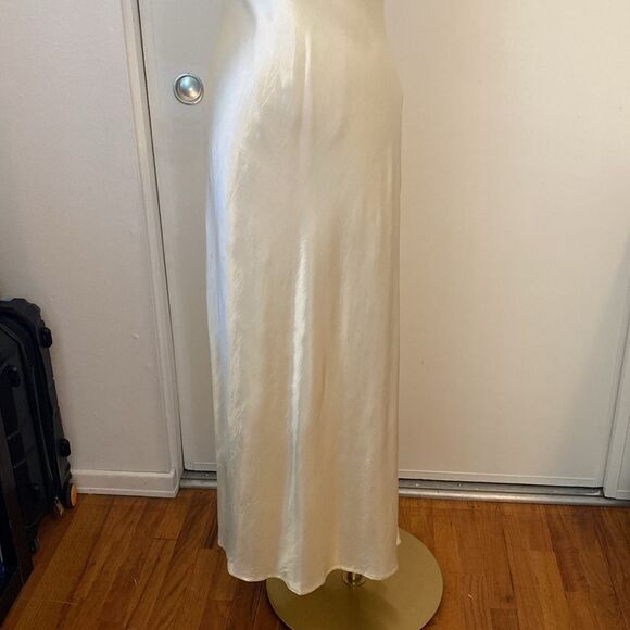 Vintage 90's Champagne/ Cream Lace Bodice Satin Maxi Gown Size 7/8 - Picture 4 of 15